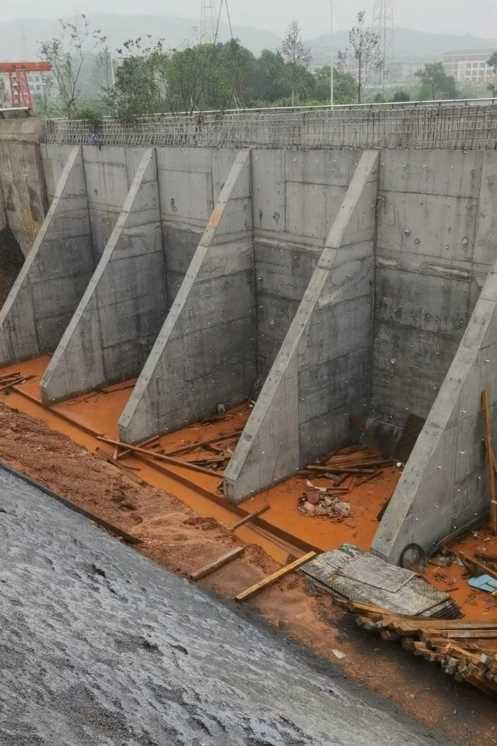 扬州高邮锚杆式挡土墙